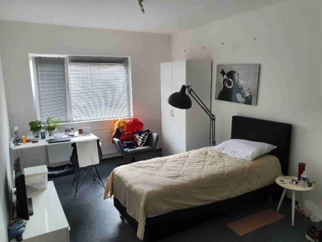 Kamer in vrouwenhuis Palmstraat