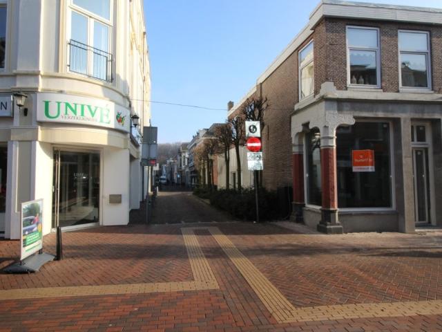 kamer in Almelo, Doelenstraat