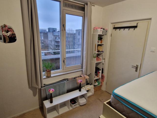Kamer in centrum, op een rustige plek