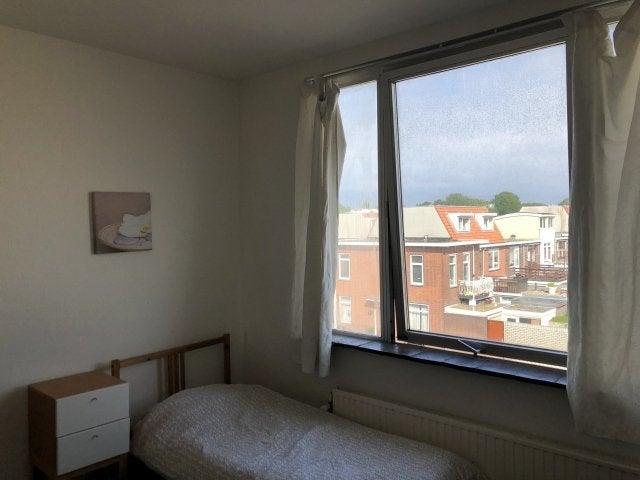 kamer in Den Haag, Westduinweg
