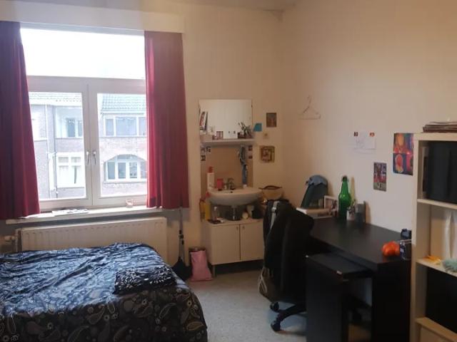 kamer in Maastricht, Menno van Coehoornstraat