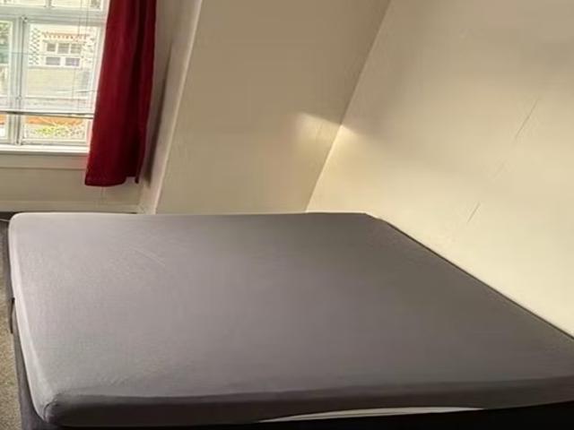 Kamer Jozef Israëlsstraat in Groningen