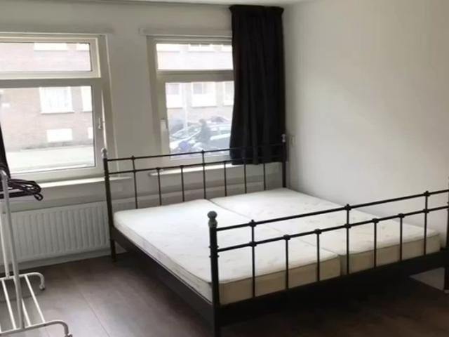 Kamer Koekoekweg in Hengelo