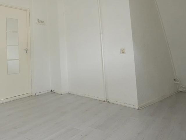 Kamer Meeuwerderweg in Groningen