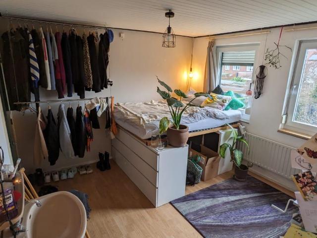 Kamer met veel mogelijkheden te huur!