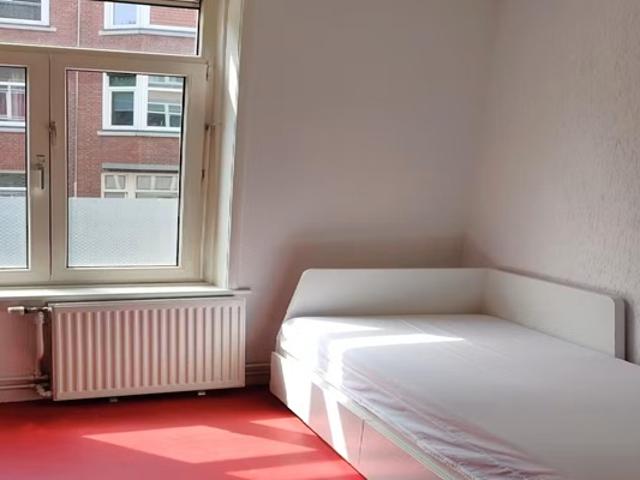 Kamer Mijnsherenlaan in Rotterdam