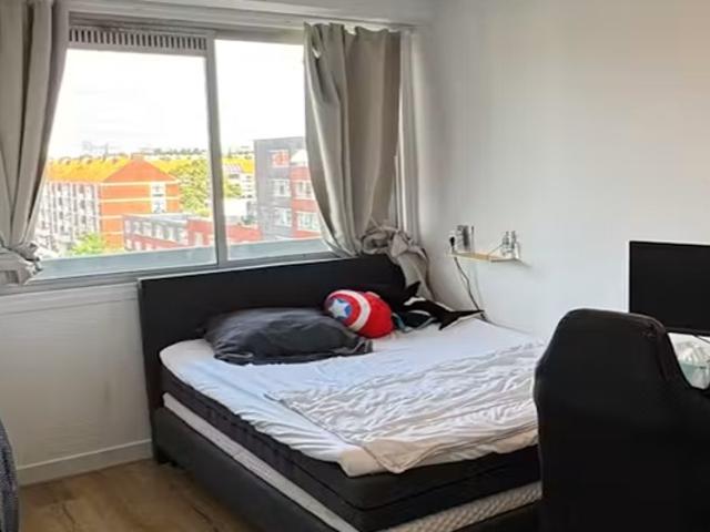 Kamer Postjesweg in Amsterdam