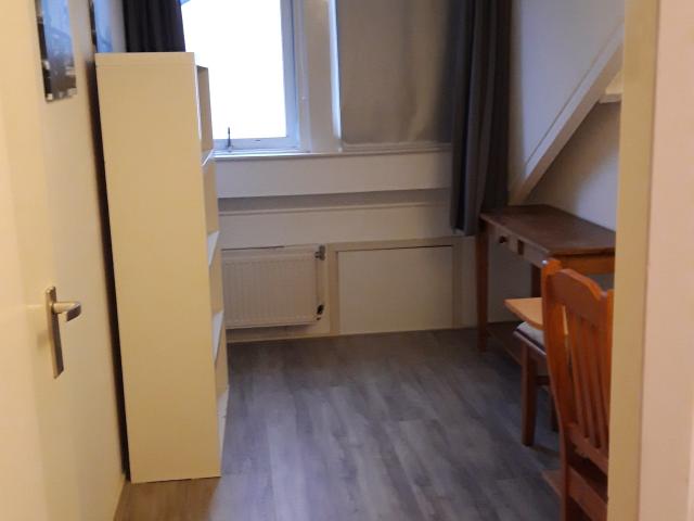 kamer roden=14km van CS groningen