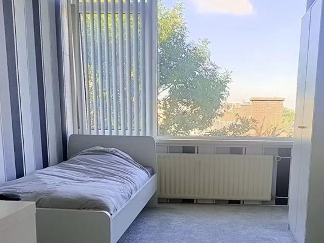 Kamer Slotlaan in Capelle aan den IJssel