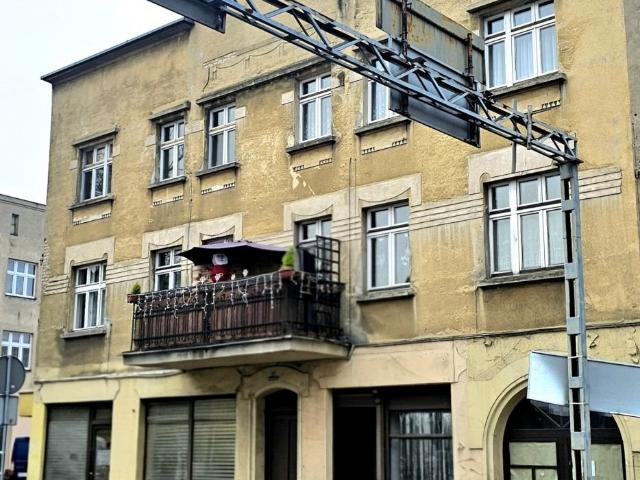 Kamienica z historią, 4 mieszkania, garaże, centrum Brodnicy