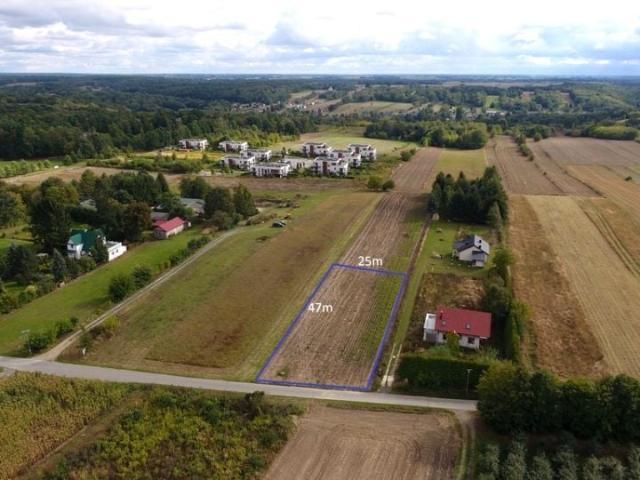Kamieniak 1 680 m², Nałęczów
