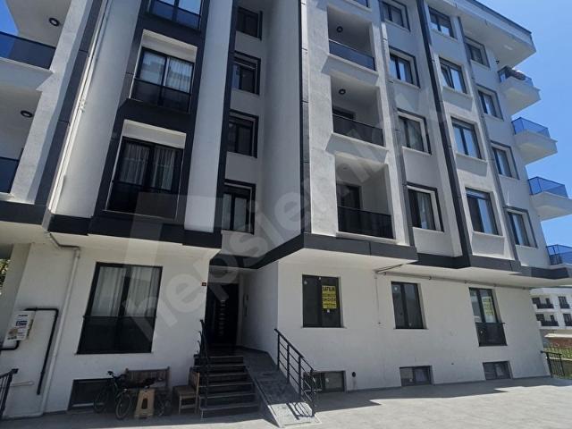 Kamiloba'da Denize Yakın, Sıfır Bahçeli & Balkonlu 2+1 Daire