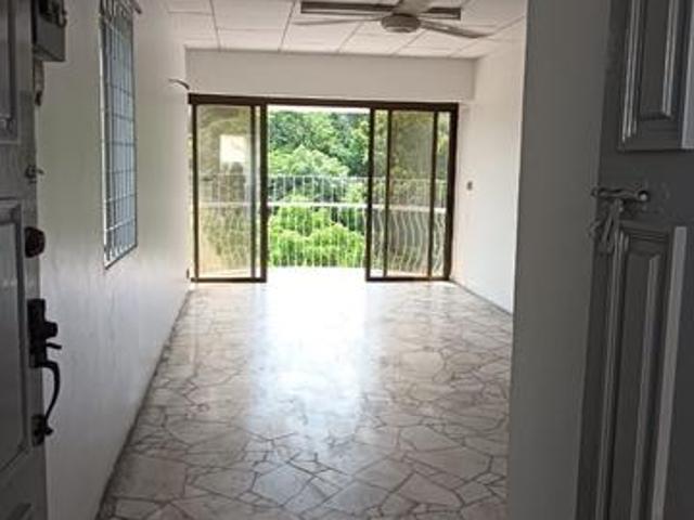 Kampar Road 2Bedrooms WBalcony Reno Kitchen Cabinet 1Fixed Carpark