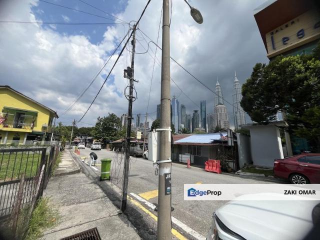 Kampung Baru