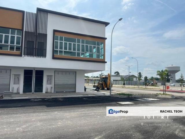 KAMPUNG BARU JENJAROM