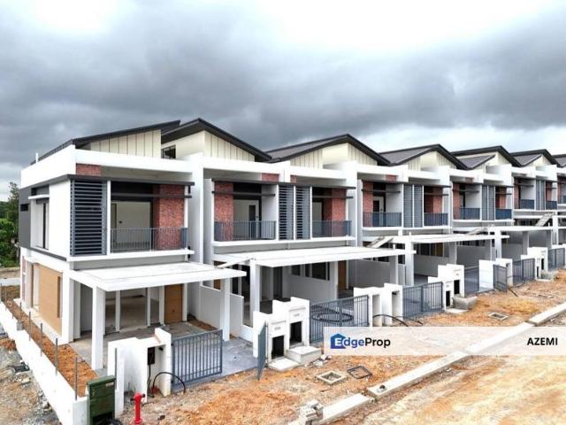 Kampung Desa Putra