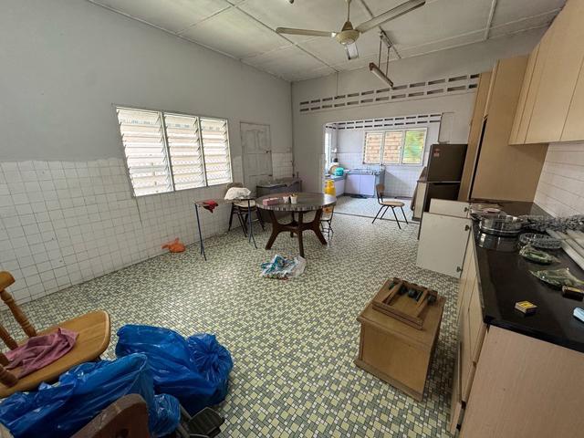 Kampung Lee Kim Sai Rawang Town Single Storey Bungalow
