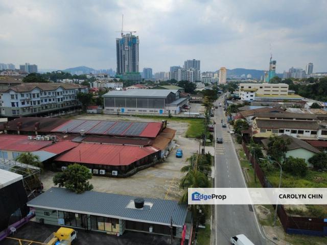 Kampung Sungai Kayu Ara