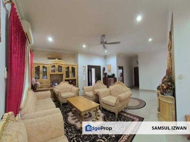 Kampung Sungai Pelong