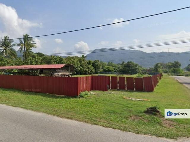 Kampung Sura Tengah