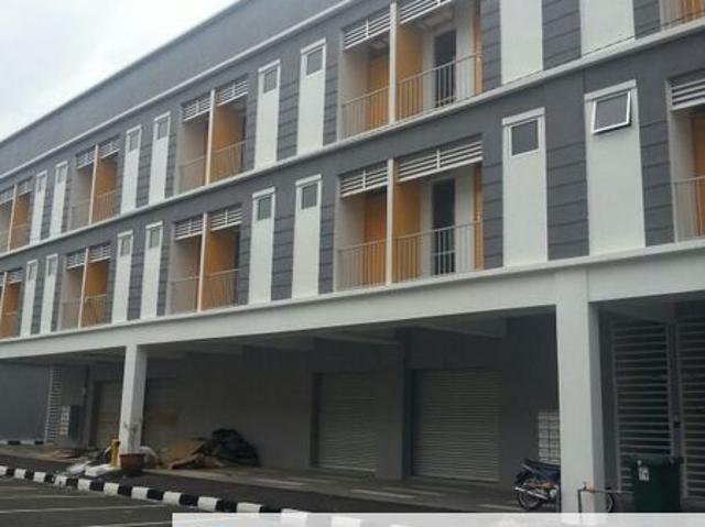 Kampus West City