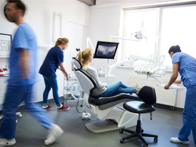Kanton Neuenburg Zahnarztpraxis mit Patient zu verkaufen