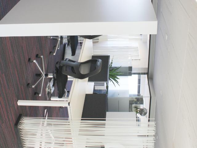Kantoor te huur, 4 personen en 10 personen