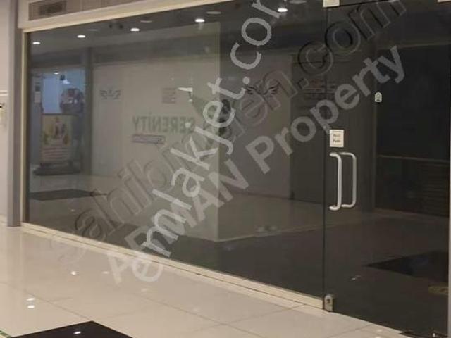 Kanyon Avm Yakını Polcenter İş Merkezinde Kiralık Dükkan