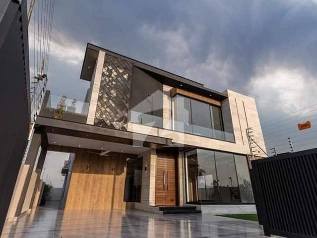 Kanal Ultra Modern Bungalow At The Ideal Location Of Dha