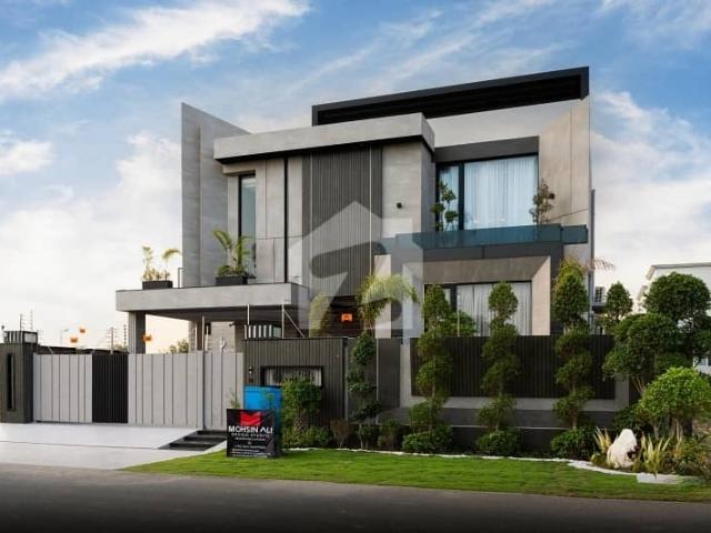 Kanal ultra modern super luxury bungalow for sale on top laction