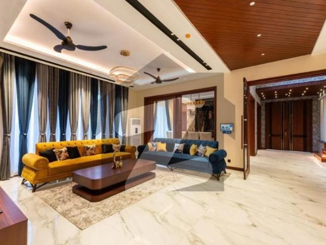 Kanal ultra modern super stylish luxury bungalow for sale with 15 kv solar dha phase 7 block z1