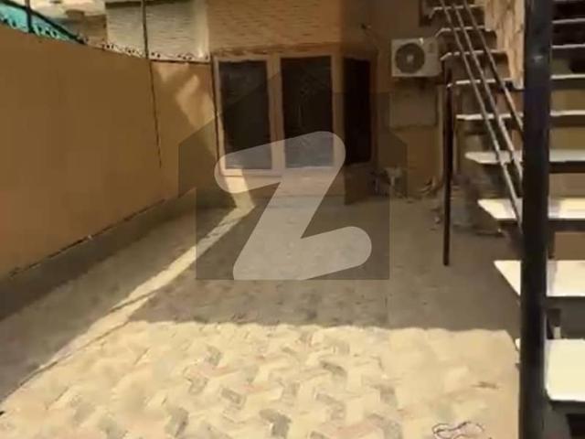 Kanal Upper Portion For Rent with Garage