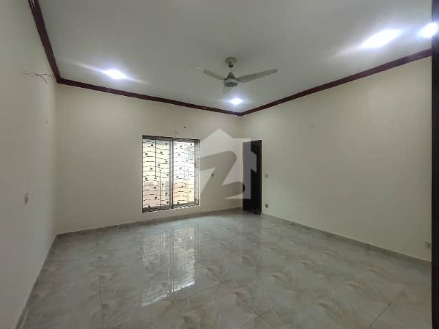 Kanal Brand New 2nd Entry Upper Portion For Rent NFC Society Near Wapda Town