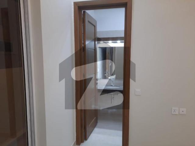 Kanal Designer Double Unit House At A Very Prime Location Near Central Park DHA Defence Phase 2