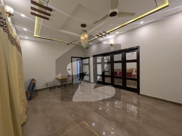 Kanal Designer House Available For Rent Bahria Town Phase 8