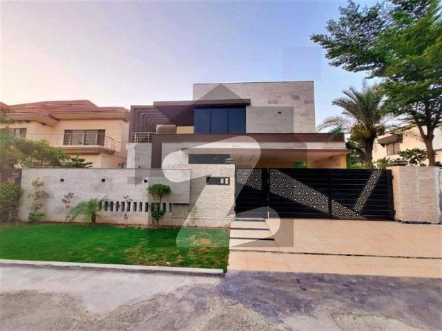 Kanal facing park house for sale