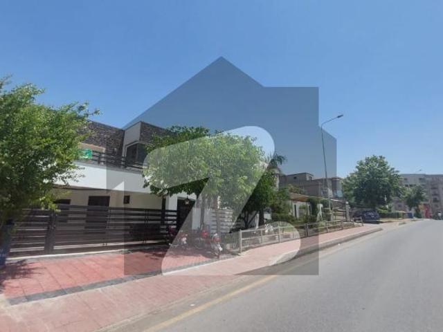 Kanal full House for Rent Bahria Town Phase 1