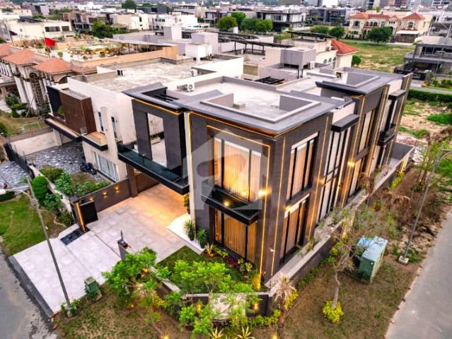 Kanal Furnished House With Basement For Sale at Top Location near Carrefour