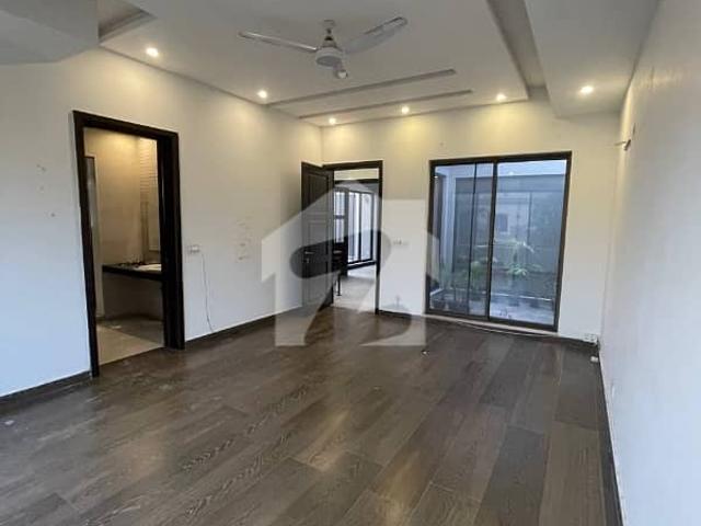 Kanal House For Rent In Dha Phase5 G Block Hote Location Near By Park Market School