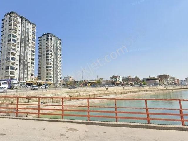 Kanal Manzaralı groseri Karşısı metroya Yakın 3+1 Kiralık Daire