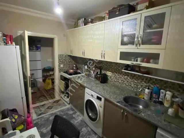 Kanal Mahallesinde Tramvay Yakını Tek Daire Üzeri Giriş Daire