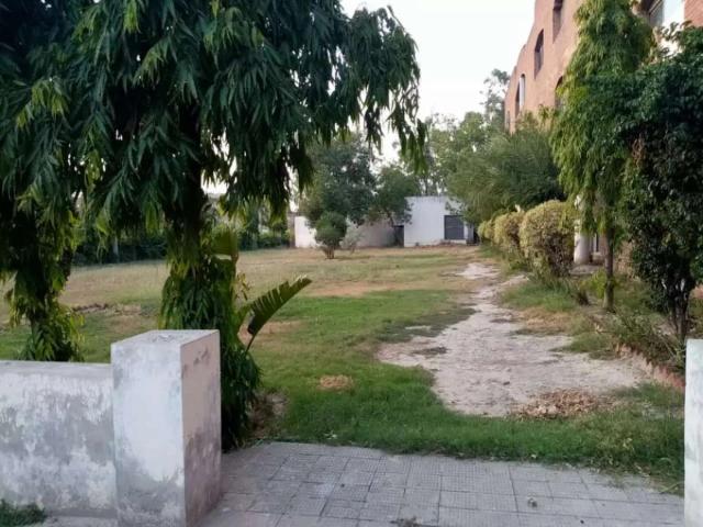 Kanal plot for sale gulberg Lahore Gulberg 2 ID 06969