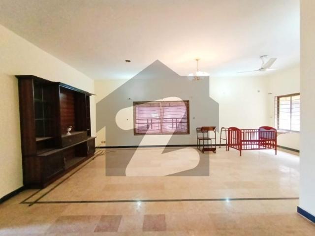 Kanal Solid Used House with Basement | 7 Bedrooms | Prime Location | DHA Phase 2 Islamabad DHA Defence Phase 2