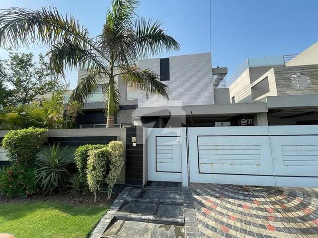 Kanal Slightly Used Full Furnished Outstanding House For Rent