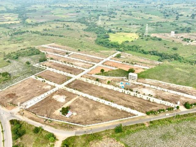 Prime LR Green Shields,Kandi Residential Plot For Sale Sangareddy