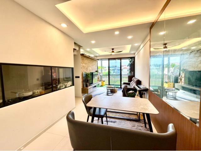 Kandis Residence Condominium For Sale, $1,590,000, 3 Bed 2 Bath 1,034 sqft $1,538.00 psf