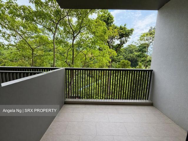 Kandis Residence D27, Condominium