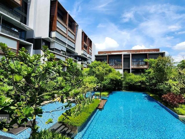 Kandis Residence D27, Condominium