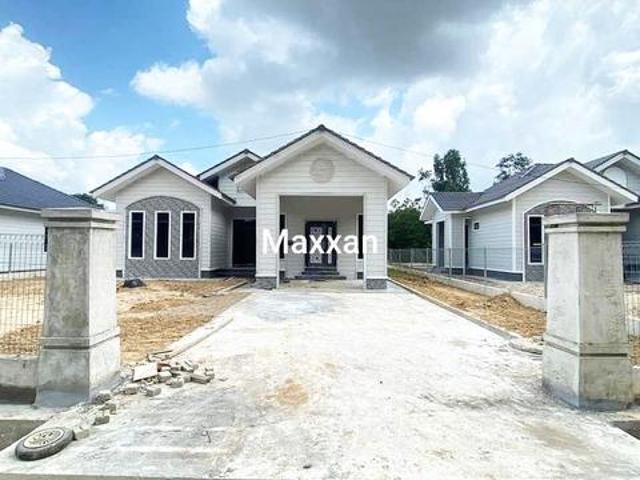 KandisPasir Puteh Banglo Design English StyleLokasi Strategik