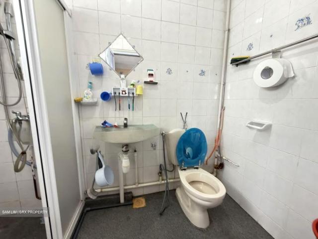 Kang Ching Road Jurong West, HDB 5 Rooms